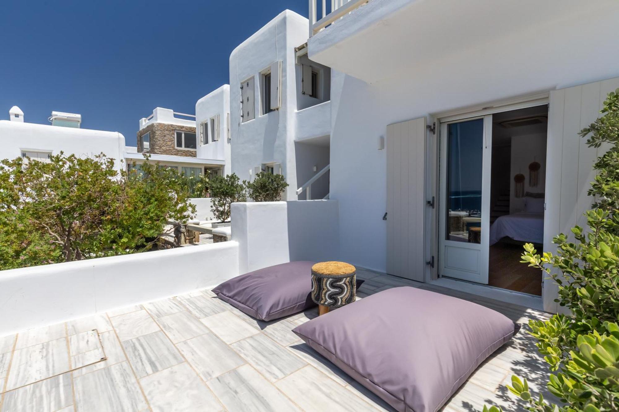 Namaste Boutique Apartments Mykonos Tourlos Bagian luar foto